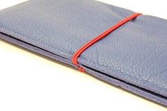 Porte-chequier en cuir bleu