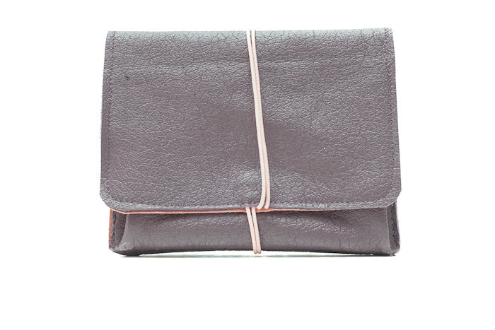 Grand porte-monnaie en cuir marron