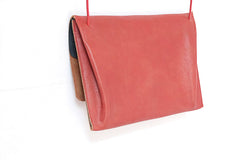 Shoulder leather bag with bellows