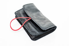 Blague à tabac en cuir noir recyclé