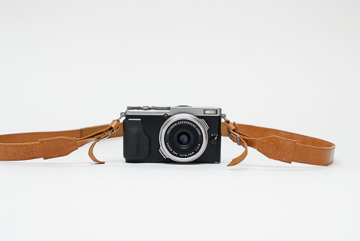 Leather camera strap