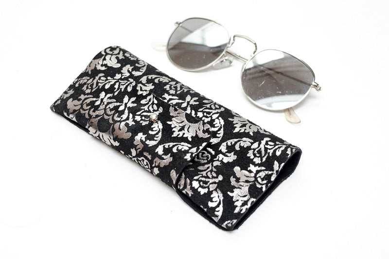 Etui à lunettes en cuir luxe noir