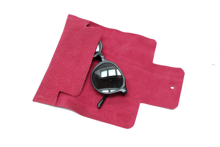 Etui lunettes rouge en daim