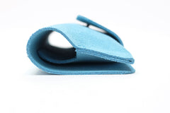 Etui à lunettes en daim bleu