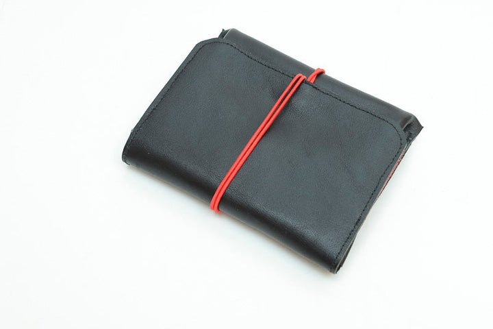 Grand porte-monnaie en cuir noir