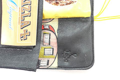 POCHETTE NOIRE À TABAC EN CUIR RECYCLÉ