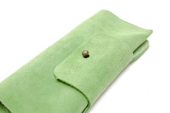 Range lunettes en daim vert