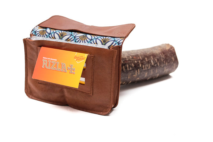 blague à tabac en cuir camel