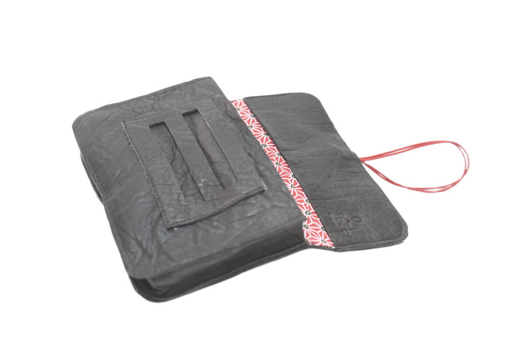 blague à tabac marron 