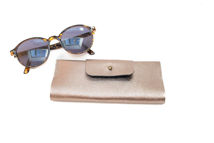 Bright leather glass case