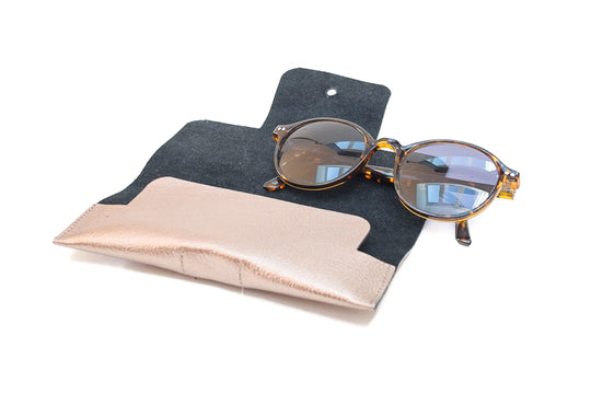 Etui lunettes cuir brllant