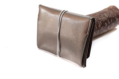 Grand porte-monnaie en cuir bronze