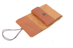 Grand porte-monnaie en cuir brun