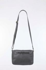 Sac à main artisanal en cuir noir haut de gamme confectionné à Rennes - Photo 15