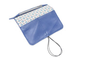 Pamilacan compact and flat wallet in genuine leather blue with matching elastic closure, made in Rennes.