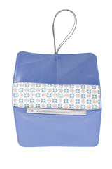 Pamilacan compact and flat wallet in genuine leather blue with matching elastic closure, made in Rennes.