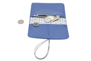 Pamilacan compact and flat wallet in genuine leather blue with matching elastic closure, made in Rennes.