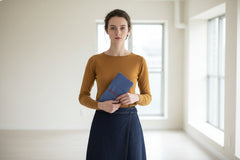 Porte-chequier en cuir bleu