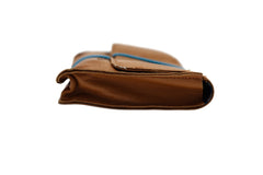 pochette tabac en cuir camel