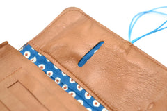 pochette à tabac à rouler en cuir recyclé de couleur camel - Photo 9