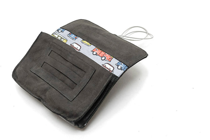 Blague à tabac en daim kaki recyclé