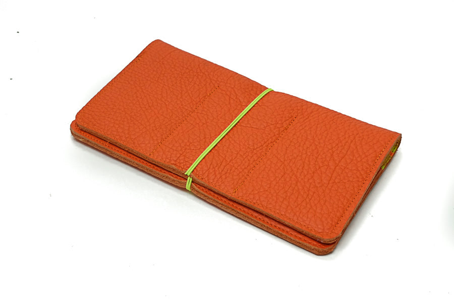 Porte-chéquier en cuir elastique orange
