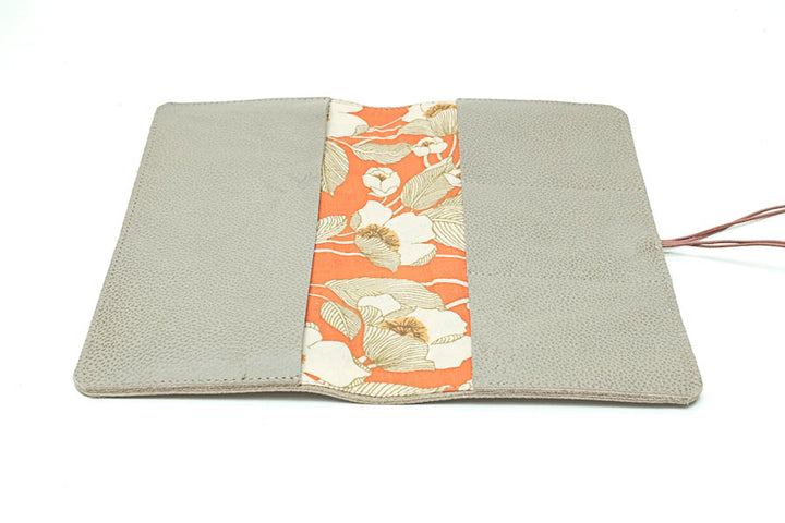 Porte-chéquier en cuir artisanal beige