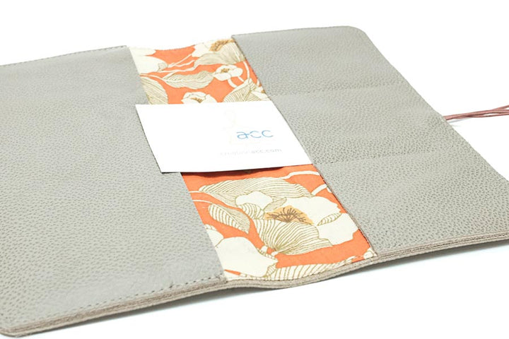 Porte-chéquier en cuir artisanal beige