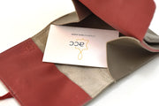 Handcrafted leather Large Beige Coin Purse in Supple Leather made in France - Detail 8