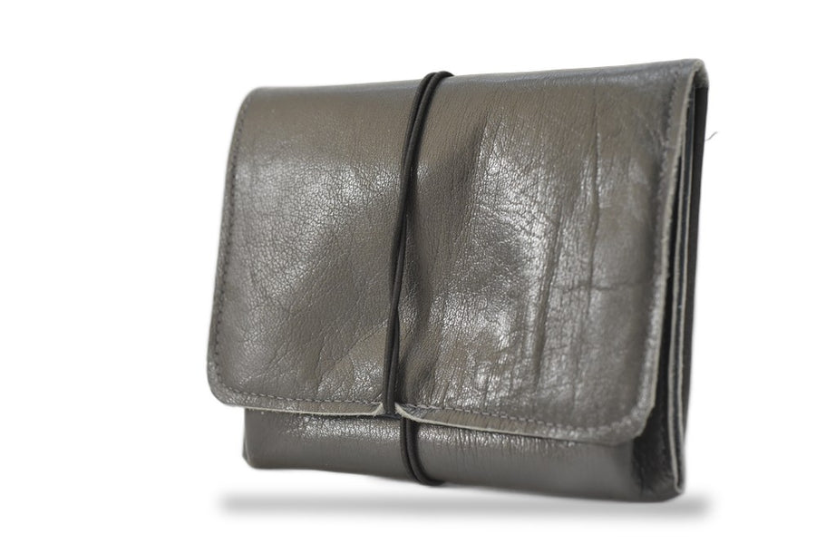 Handcrafted leather Large Grey Upcycled Leather Coin Purse, Handcrafted in Rennes made in France - Detail 1