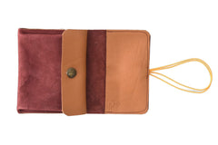 Grand porte-monnaie rouge en cuir bicolore et élastique jaune fait main à Rennes - Photo 7