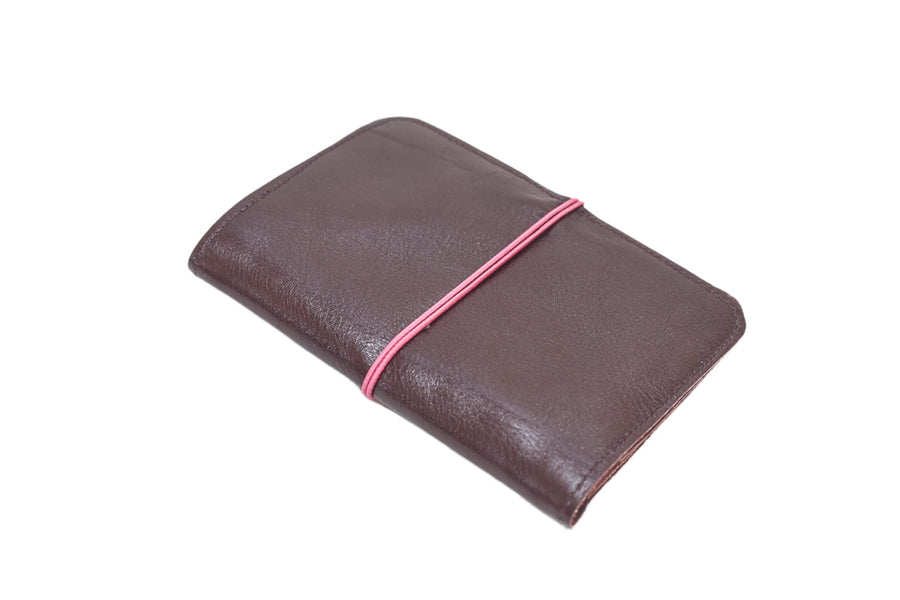 Minimalist brown dark Pamilacan wallet interior showing slots for 6 to 7 cards and matching fabric lining.