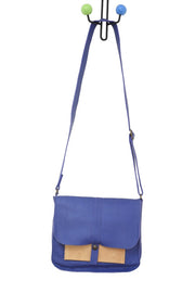Handcrafted leather Small Upcycled Blue Leather Handbag made in France - Detail 3