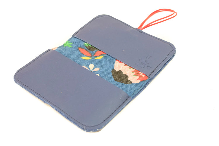 Handmade leather cardholder