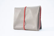 Grand porte-monnaie beige en cuir souple upcyclé