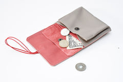 Grand porte-monnaie beige en cuir souple upcyclé