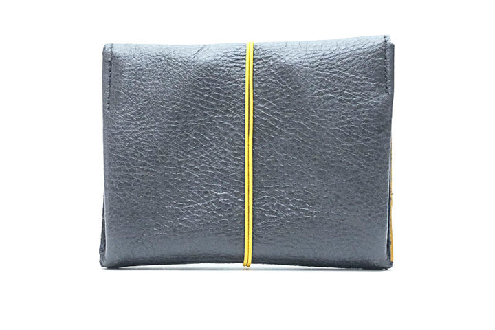 Large porte-monnaie en cuir noir