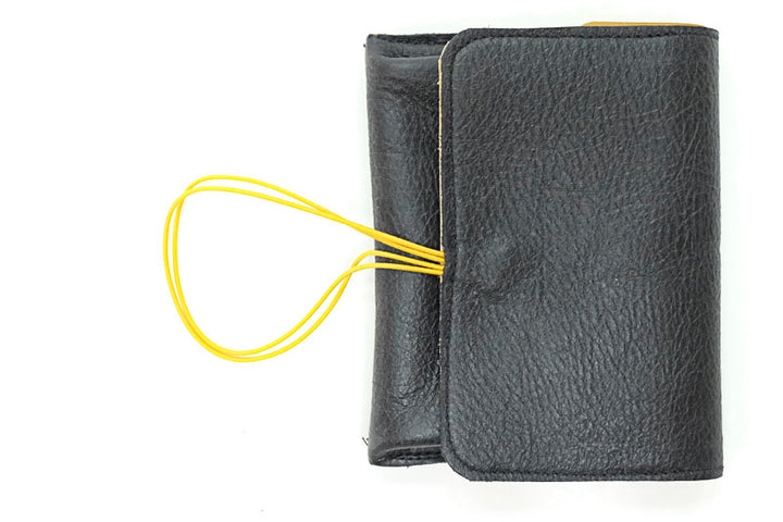 Large porte-monnaie en cuir noir