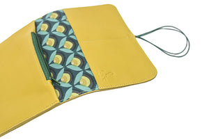 portefeuille jaune
