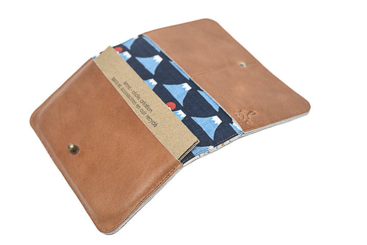 Leather wallet orange