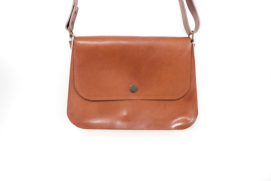 leather handbag brown