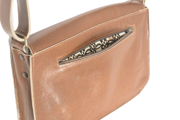 leather handbag Brown