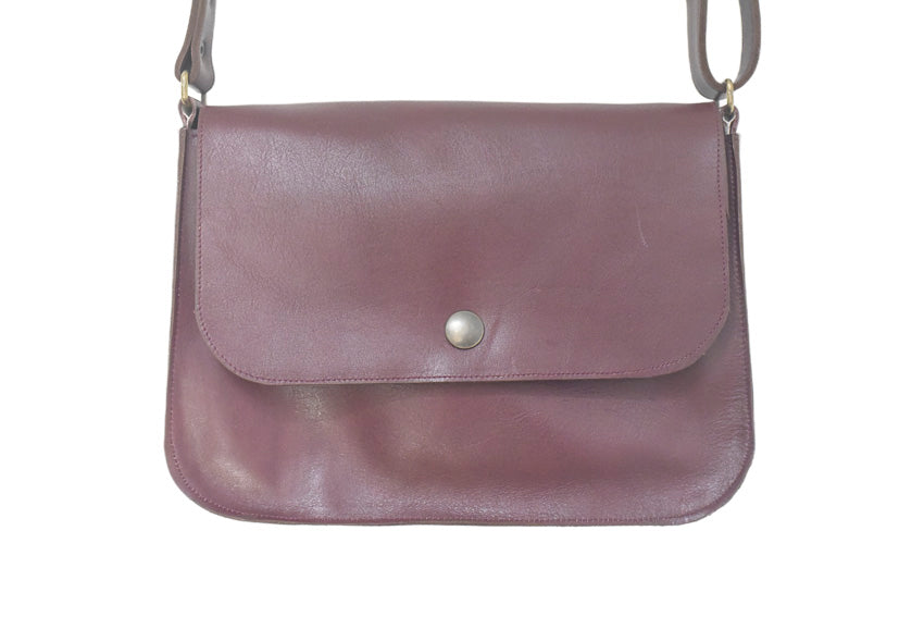 leather handbag Wine-colored color