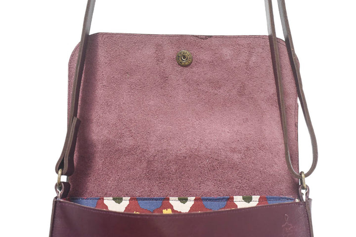 leather handbag Wine-colored color