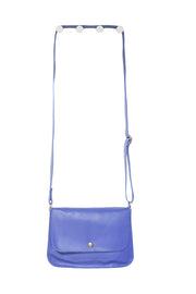 Leather shoulder bag with adjustable strap
