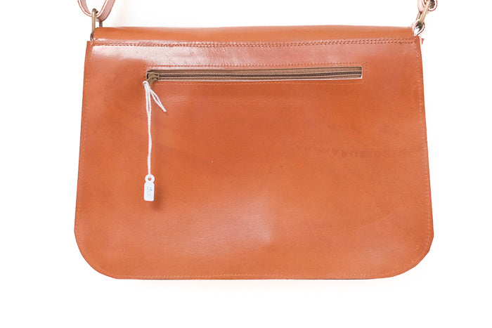 Brown leather handbag 