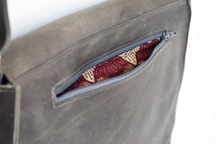 Grand Sac à Main en Cuir Gris - Pièce Unique d'Artisanat de Luxe à Rennes