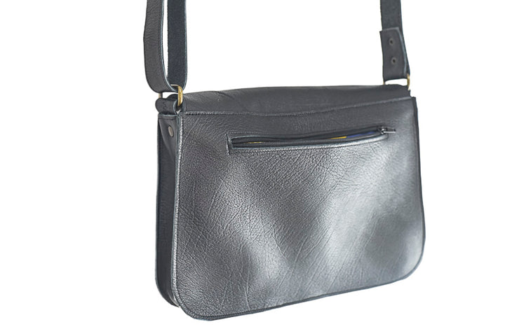 Black crossbody grained black leather handbag