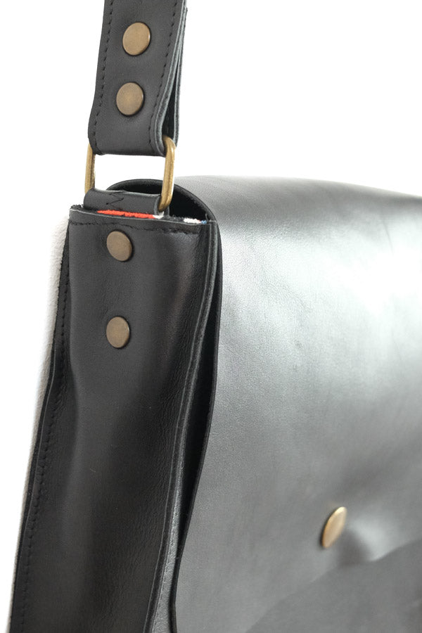 Grand Sac à main cuir noir