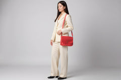 sac à main rouge en cuir souple